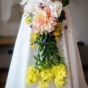 #10 2 Floral Wedding Bouquets with Yellow and Pink Accents Comes With A Throw 2